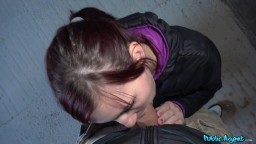 PublicAgent / Rychlý Prachy česká masérka Elena Vega šuká za rychlý prachy