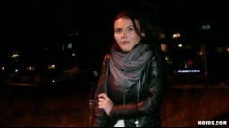 PublicAgent / Rychlý Prachy - Vanessa Decker a její velký prsa