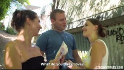 CzechCouples E02 - České páry z ulice - kuřba mladého studentského páru