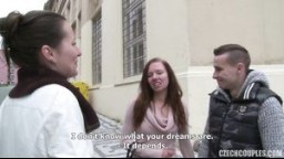 CzechCouples E15 - České páry z ulice - vysokoškoláci potřebují prachy na studium