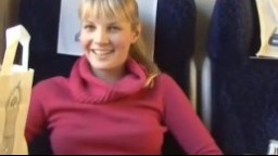 Czech Public - Rychlý prachy přemluvil jí k sexu ve vlaku