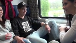 Čeští amatéři - jízda ve vlaku
